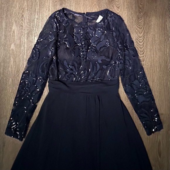 XSCAPE
shimmer Embroidered-bodice navy blue Dress Gown size 8 or 10 or 12 - Picture 12 of 15